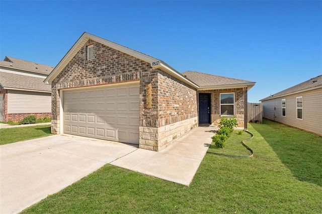 9517 NW 116th Court, Yukon, OK 73099