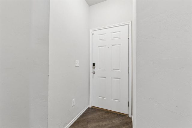 9517 NW 116th Court, Yukon, OK 73099