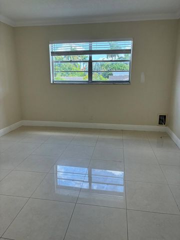 1300 Moffett Street 209, Hallandale Beach, FL 33009
