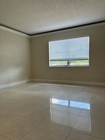1300 Moffett Street 209, Hallandale Beach, FL 33009