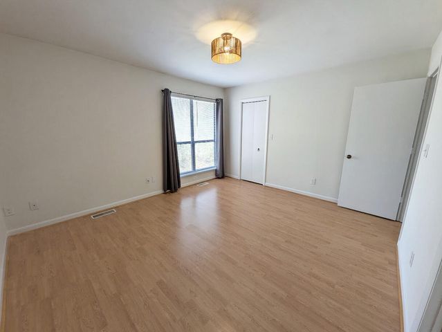 7230 Woods Crossing DR, Roanoke, VA 24018