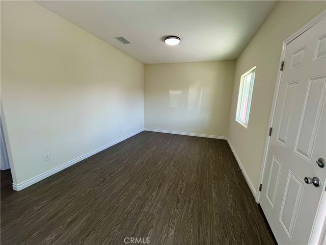 1081 W Rialto, San Bernardino, CA 92410