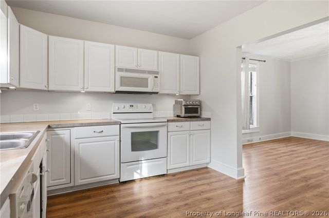 206 E 2nd Avenue, Red Springs, NC 28377