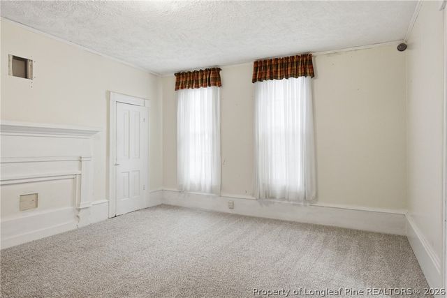 206 E 2nd Avenue, Red Springs, NC 28377