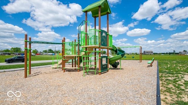 920 Saddlebrook Farms Boulevard, Whiteland, IN 46184