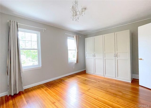 306 Soundview Avenue Right, Mamaroneck, NY 10543