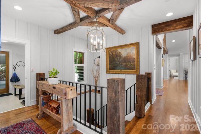 100 Meadow Ridge Drive, Lake Toxaway, NC 28747