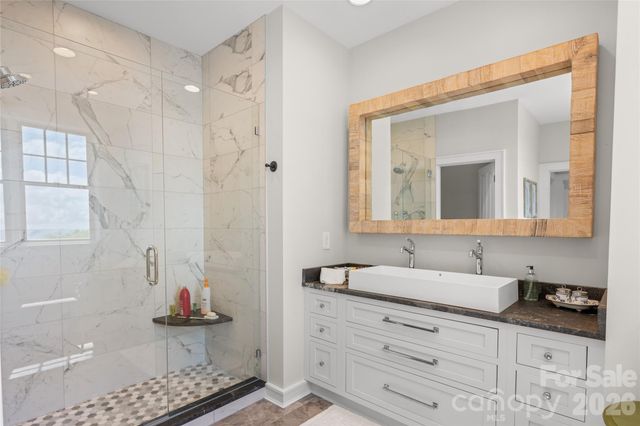100 Meadow Ridge Drive, Lake Toxaway, NC 28747