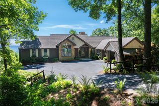 100 Meadow Ridge Drive, Lake Toxaway, NC 28747
