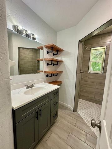 12104 NW US HIGHWAY 441, Gainesville, FL 32653