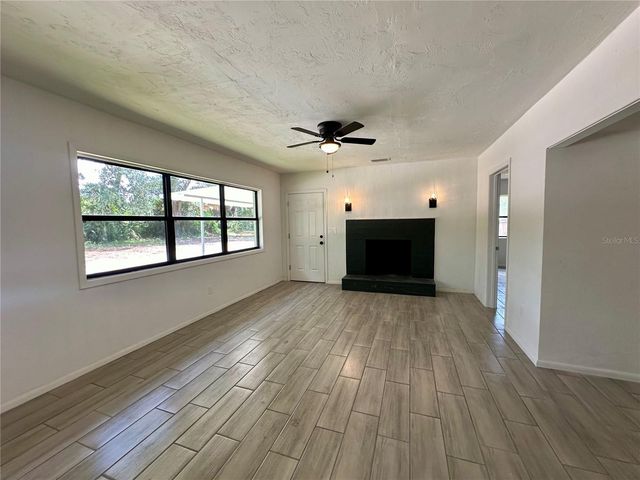 12104 NW US HIGHWAY 441, Gainesville, FL 32653
