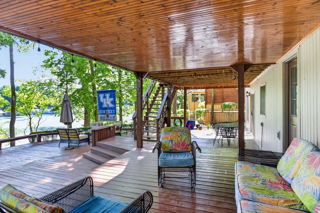 830 Chimney Rock, Harrodsburg, KY 40330
