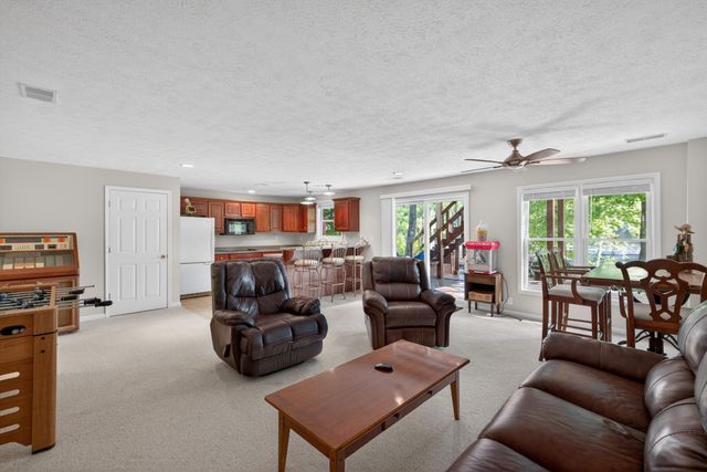 830 Chimney Rock, Harrodsburg, KY 40330