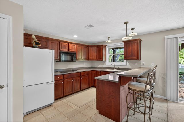 830 Chimney Rock, Harrodsburg, KY 40330