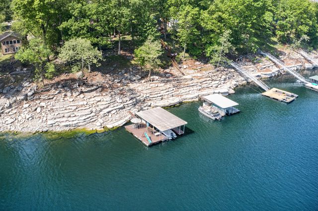 830 Chimney Rock, Harrodsburg, KY 40330