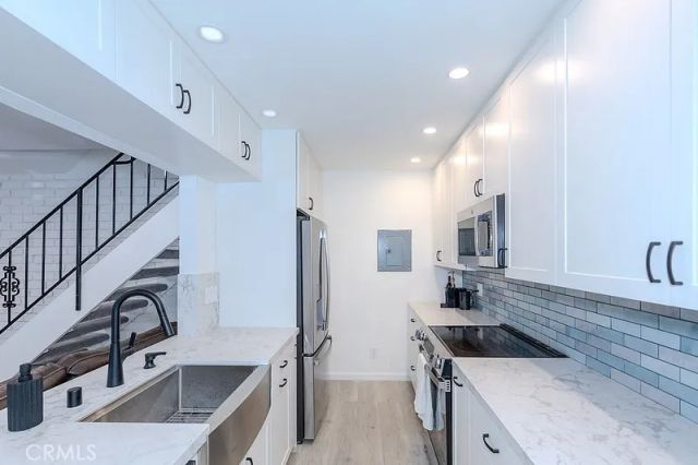 16684 Arbor 110C, Huntington Beach, CA 92647
