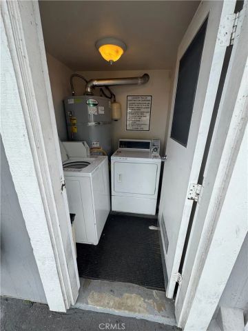 16684 Arbor 110C, Huntington Beach, CA 92647