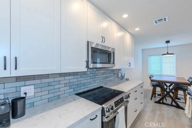 16684 Arbor 110C, Huntington Beach, CA 92647