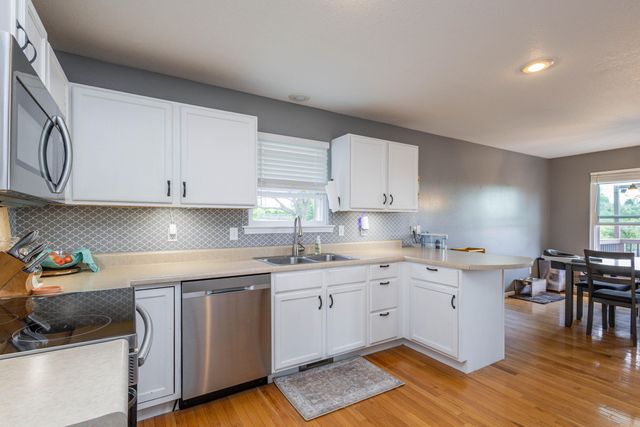 512 AMAZON DR, Columbia, MO 65202