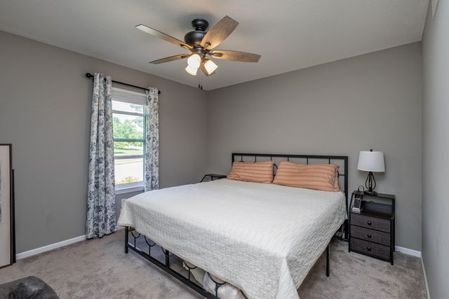 512 AMAZON DR, Columbia, MO 65202