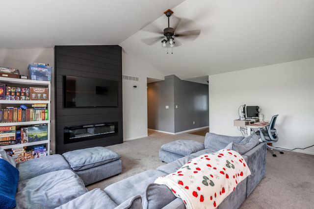 512 AMAZON DR, Columbia, MO 65202