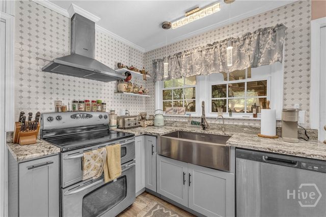 62 Oak Street, Elberton, GA 30635