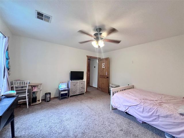 9959 Hickory Hollow Road, Shawnee, OK 74804