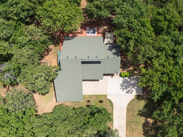 9959 Hickory Hollow Road, Shawnee, OK 74804