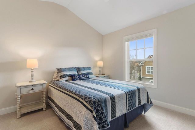 193 2nd AVENUE, Fontana, WI 53125