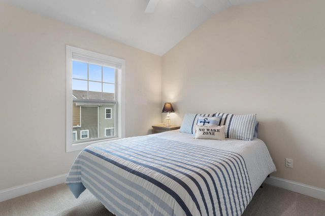 193 2nd AVENUE, Fontana, WI 53125