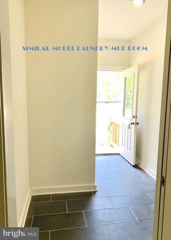 13205 SCOTTEN DR, Fredericksburg, VA 22407