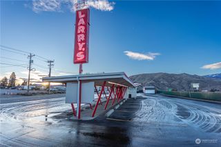 120 Rock Island Road, East Wenatchee, WA 98802