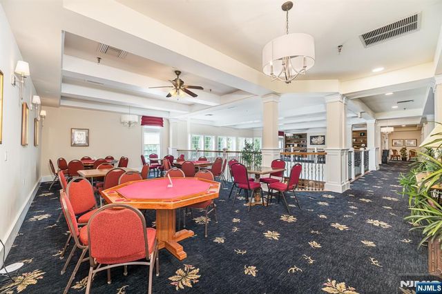 8421 Warrens Way 421, Wanaque, NJ 07465