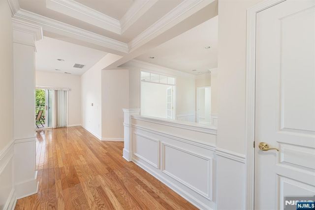 8421 Warrens Way 421, Wanaque, NJ 07465