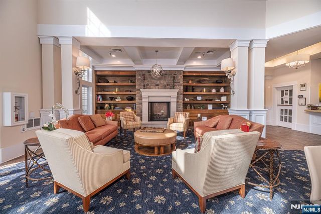 8421 Warrens Way 421, Wanaque, NJ 07465
