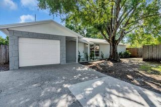 6702 GLEN FOREST COURT, Tampa, FL 33615