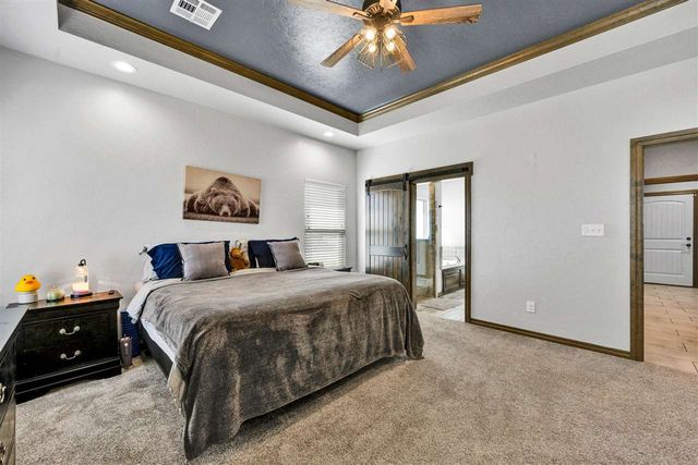 366 Mountain Ridge Dr, Lawton, OK 73507