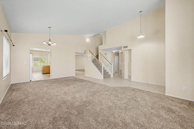 10136 E Axe Handle Court, Tucson, AZ 85748