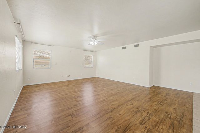 10136 E Axe Handle Court, Tucson, AZ 85748