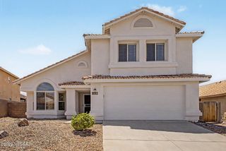 10136 E Axe Handle Court, Tucson, AZ 85748