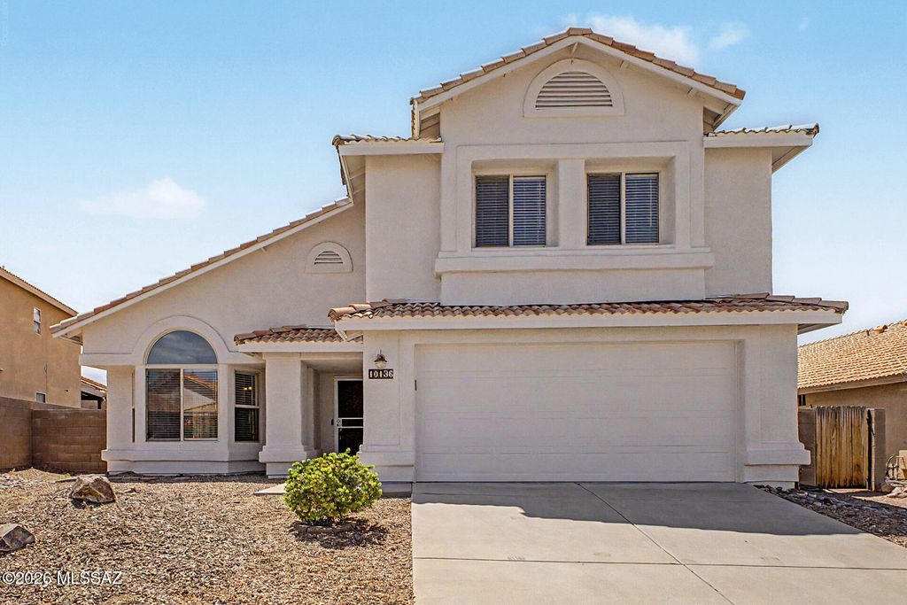 10136 E Axe Handle Court, Tucson, AZ 85748