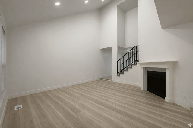 3566 E WASATCH HILLS LN, Salt Lake City, UT 84121