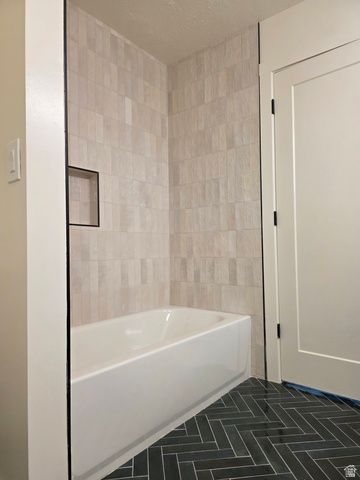 3566 E WASATCH HILLS LN, Salt Lake City, UT 84121