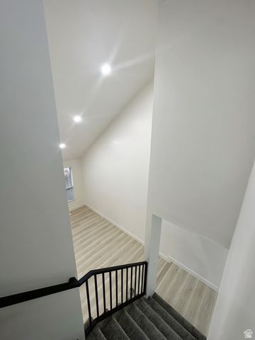 3566 E WASATCH HILLS LN, Salt Lake City, UT 84121