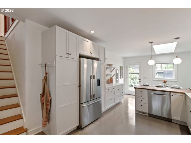 4333 Ne 29TH Ave, Portland, OR 97211