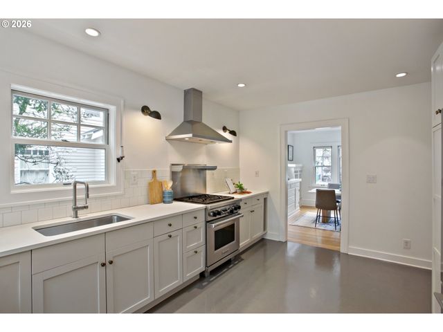 4333 Ne 29TH Ave, Portland, OR 97211
