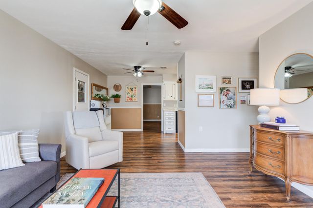 1912 69th Street, Lubbock, TX 79412