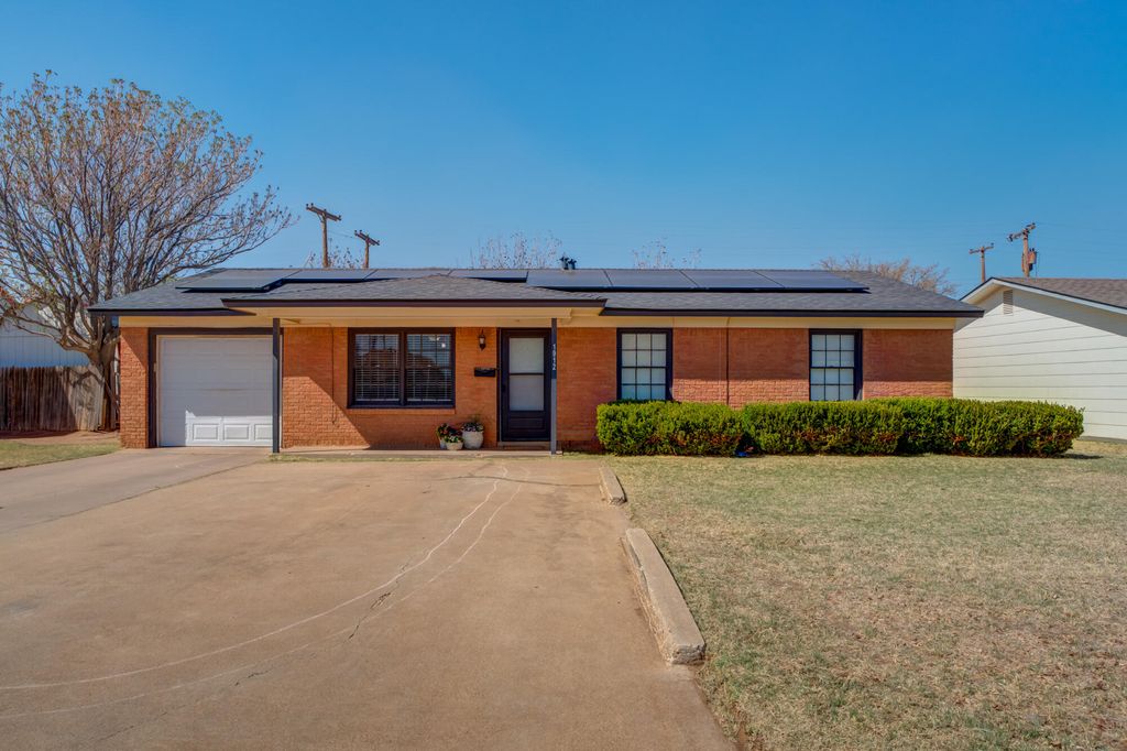 1912 69th Street, Lubbock, TX 79412