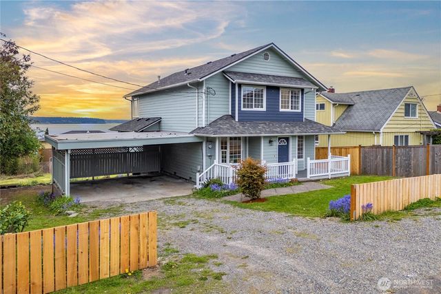 5006 Hyada Boulevard NE, Tacoma, WA 98422