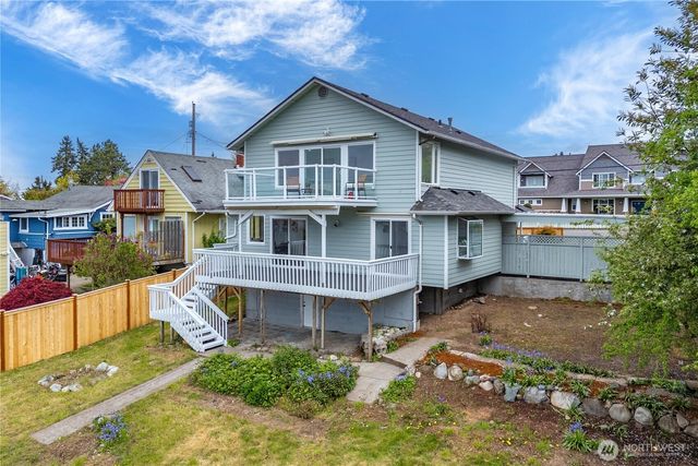 5006 Hyada Boulevard NE, Tacoma, WA 98422